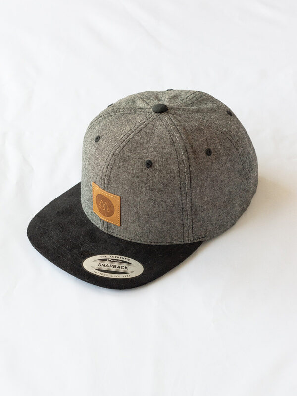 ORIGINATOR - Snapback Cap<br>grey chambray / black